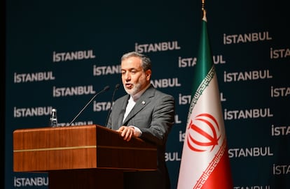 Iranian Foreign Minister Abbas Araghchi holds a press conference in Istanbul, Türkiye, on Sunday.